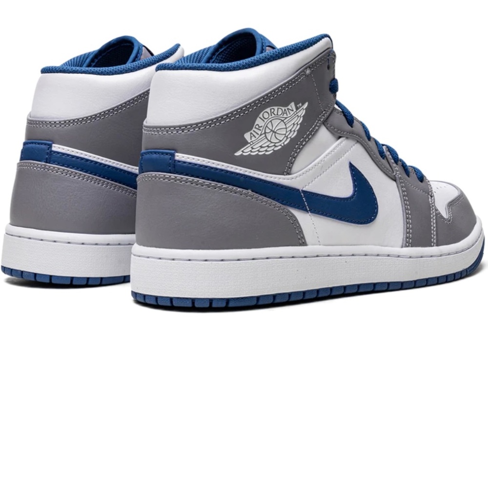 Air Jordan 1 Mid – True Blue/Cement Grey/White – Men’s Size 9 – NWT
